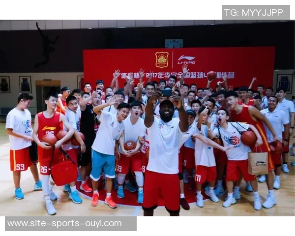 天水篮球明星的崛起与梦想追逐，展现青春热血与拼搏精神的传奇故事